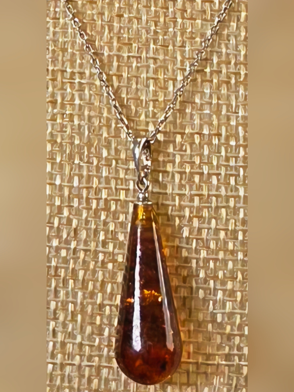 New Without Tags Sterling Silver Necklace Marked 926 With A Baltic Amer Pendant - Picture 3 of 4